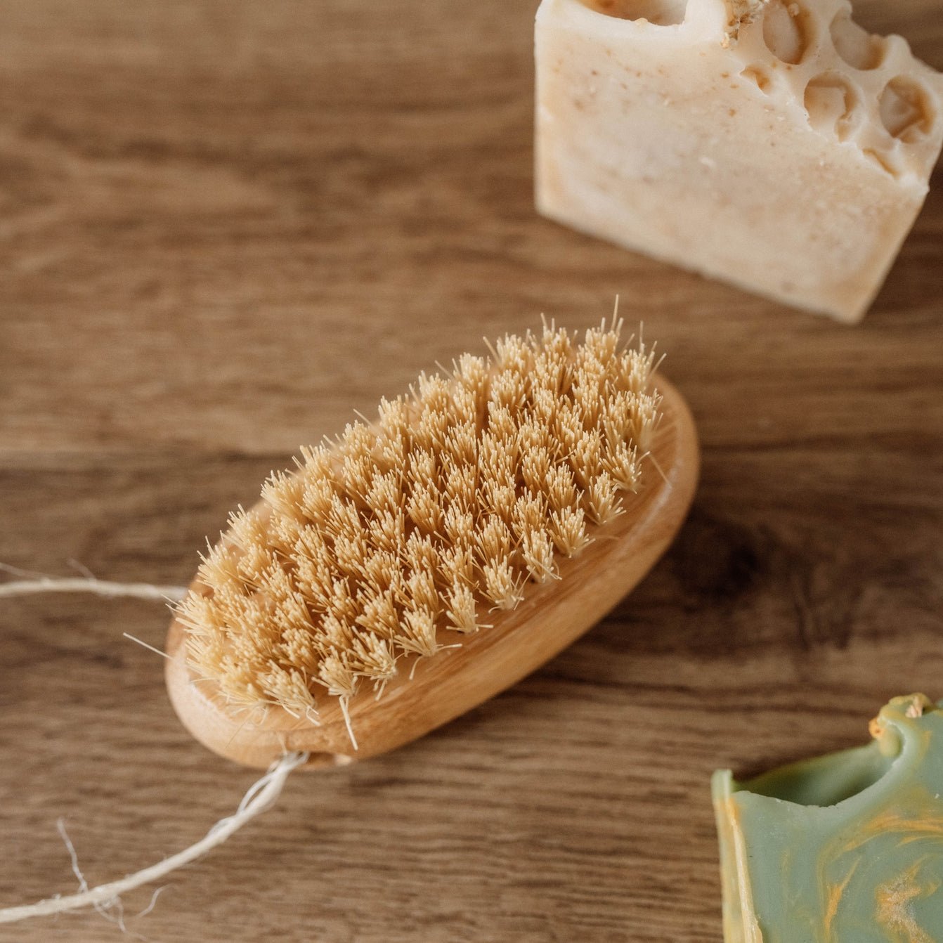 Brosse à ongles en bambou